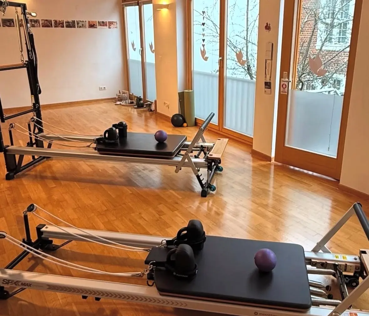Reformer Pilates Potsdam – Training am Stottpilates V2-Max-Plus Reformer